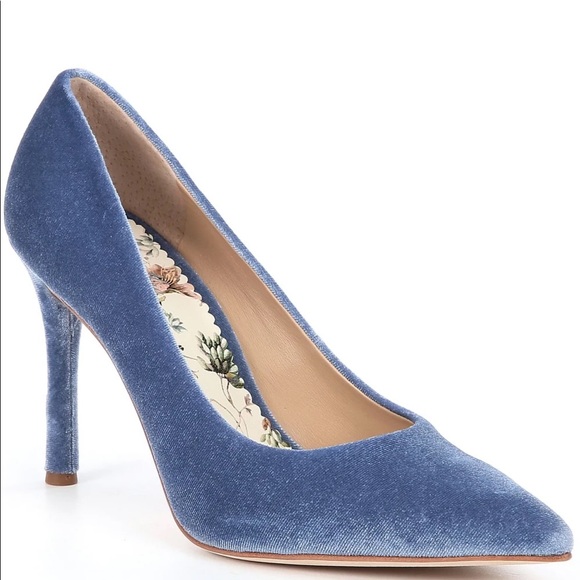 💙 Nicola Bathie x Antonio Melani Bonnie Velvet Pumps 💙 - Picture 1 of 4
